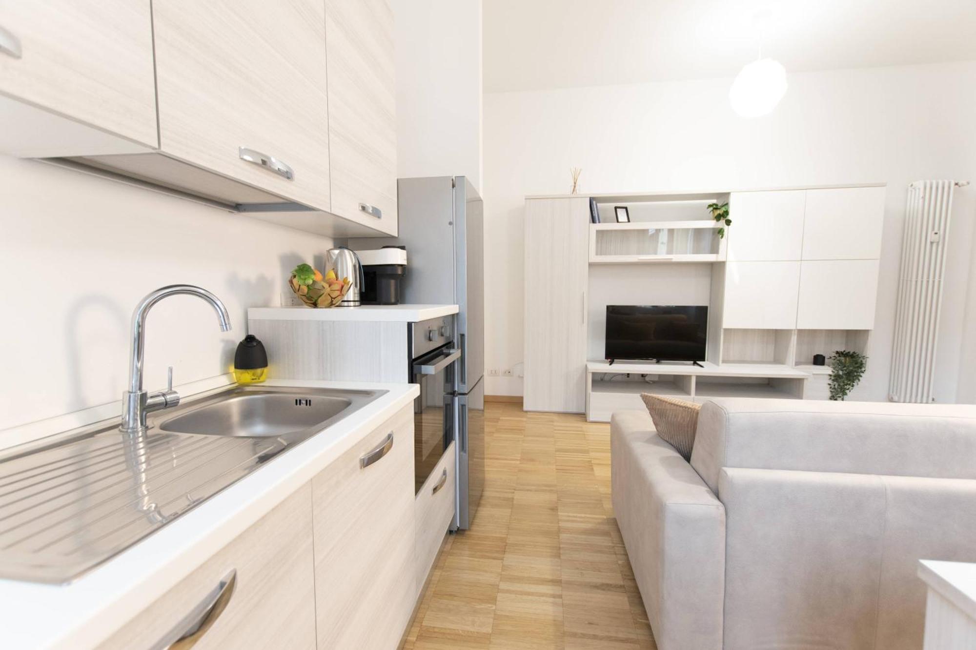 We Home - Premuda Boutique, Milano Buitenkant foto